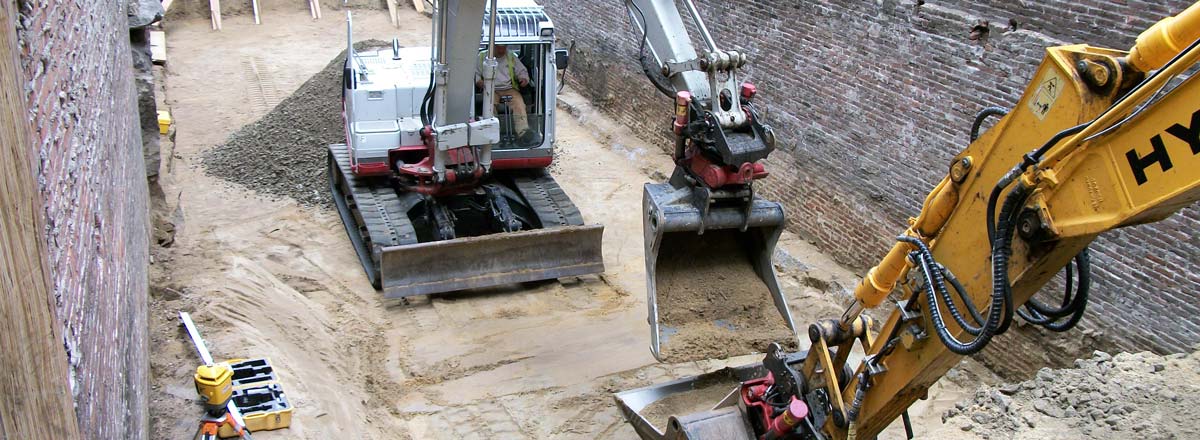 Leighton A. White, Inc. Milford NH 03055 - Foundation Excavation Using Rototilt Buckets